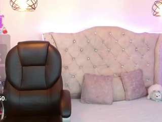 eva-walker Live Webcam on CamSoda