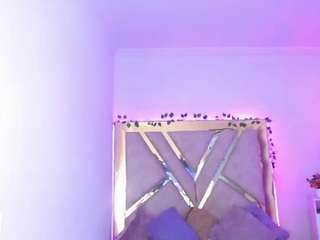 eva-walker Live Webcam on CamSoda