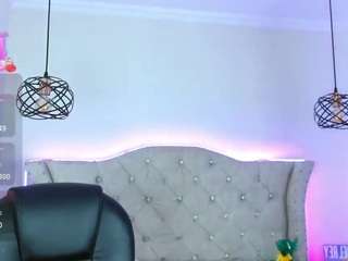 eva-walker Live Webcam on CamSoda