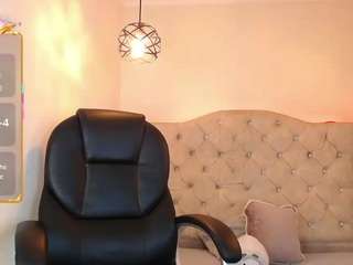 eva-walker webcam model