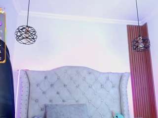 eva-walker's CamSoda show and profile