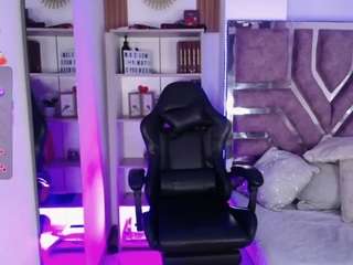 eva-walker Live Webcam on CamSoda
