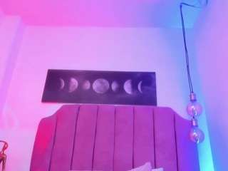 jessyy-mateus's CamSoda show and profile