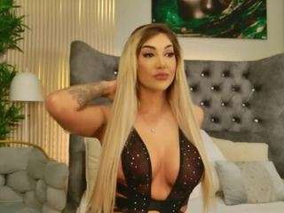 MeganXDesire