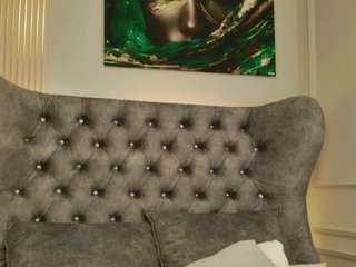 meganxdesire's live room