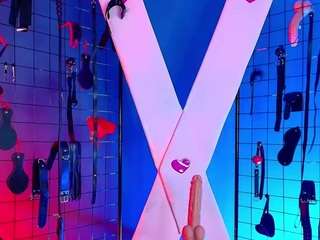 mrkiaraqueenbdsm