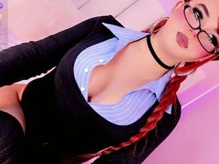 taii-leal Live Webcam on CamSoda