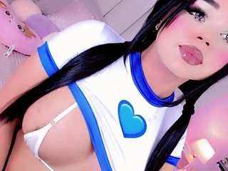 le modèle taii-leal est en webcam porno dans un show sur le site camsoda, il possède les tags suivants: anal toys,blue eyes,dirty talk,drinking,gape,orgasm,red hair,tattoos,big tits,hd