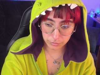 Live webcam model catsito3 on Soda Cams