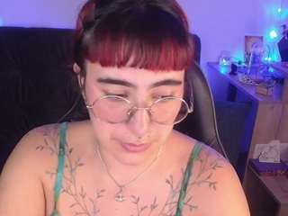 le modèle catsito3 est en webcam porno dans un show sur le site camsoda, il possède les tags suivants: anal,lovense,toys,tattoos,role play,red hair,orgasm,no smoking,nipple piercings,natural,feet,ass to mouth,facial piercings,drinking,double penetration,dildo or vibrator,curvy,brown eyes,big tits,athletic