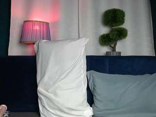 Dreuh live webcam show