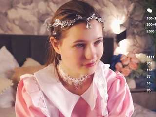 kanishaskrocki's CamSoda show and profile