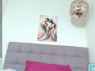 karol-wish's CamSoda show and profile