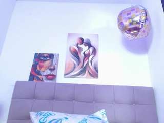 karol-wish Live Webcam on CamSoda