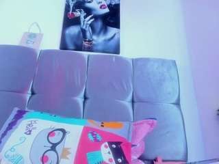 karol-wish Live Webcam on CamSoda