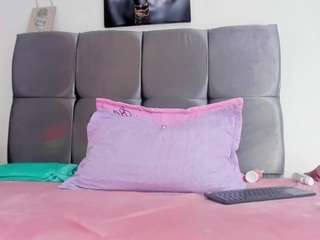 le modèle karol-wish est en webcam porno dans un show sur le site camsoda, il possède les tags suivants: ass clapping,blowjob,young adult,toys,squirter,spank,small tits,shaved pussy,orgasm,natural,lush,lovense,latina,full nudity,feet,drinking,control,colombia,brown eyes,body massage