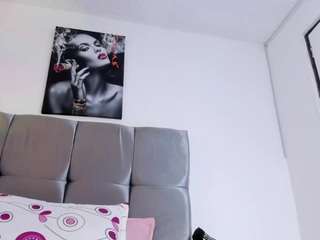 karol-wish live webcam show