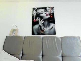 Karol-wish live webcam show