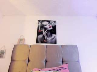 Karol-wish live webcam show