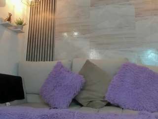  laura-ember chat room