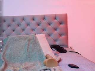 lili-sexcandy webcam model