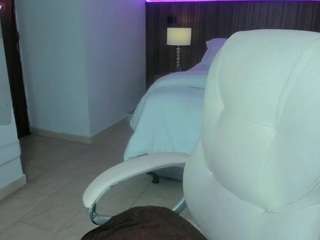 le modèle megann-williamss est en webcam porno dans un show sur le site camsoda, il possède les tags suivants: amateur,gagging,toys,tattoos,squirt,normal,lovense,gape,fingering,anal,facial piercings,drinking,brown eyes,body massage,black hair,big tits,ass to mouth,hd