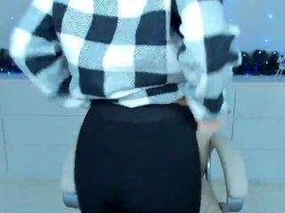 milaaaddam Live Webcam on CamSoda