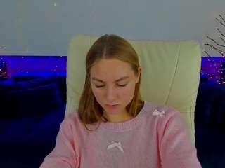 milaaaddam Erotic dance live webcam