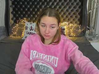 milaaaddam Live Webcam on CamSoda