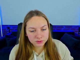 milaaaddam Big live webcam