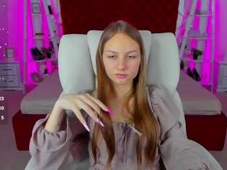 milaaaddam live webcam show