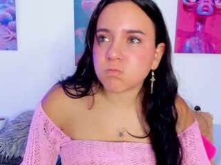 saray-rivas18 Live Webcam on CamSoda