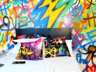 aria-collin live webcam show