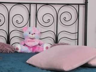 blueeheart chat room