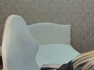 emmaellison live webcam show