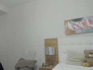 lovelysophie3 Live Webcam on CamSoda