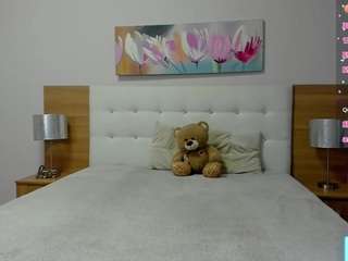 lovelysophie3 from CamSoda is Freechat