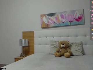 lovelysophie3 Live Webcam on CamSoda