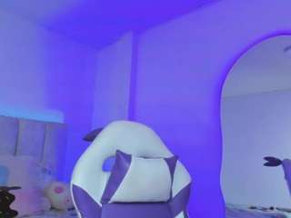 baby-steff Live Webcam on CamSoda