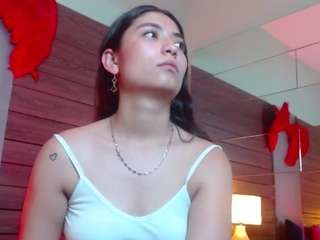 lizzie-collins webcam model