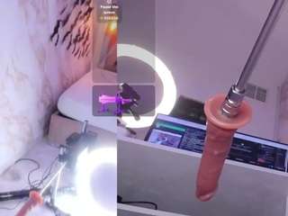  roxy-licious chat room