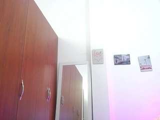 yourkinkywife Live Webcam on CamSoda