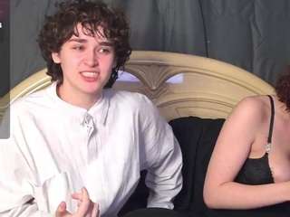  2sweet4yours chat room