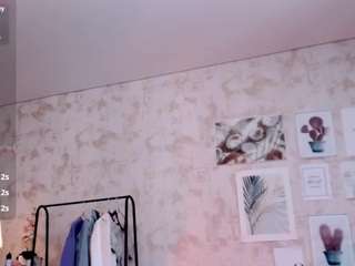 le modèle luafynova est en webcam porno dans un show sur le site camsoda, il possède les tags suivants: ahegao,hairy pussy,young adult,toys,tittyfuck,teen 18,skinny,no drinking,lovense,hairy armpits,anal toys,dirty talk,cock rating,body massage,blue eyes,blowjob,black hair,big tits,hd