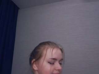 margartohashi's CamSoda show and profile