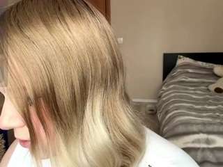 margartohashi live cam profile