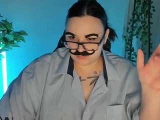 mia-r0ss's CamSoda show and profile