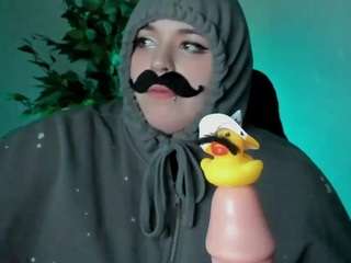 mia-r0ss's CamSoda show and profile