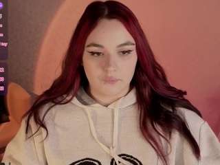 Mia live cam preview