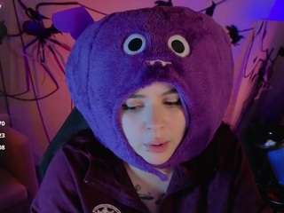 Mia